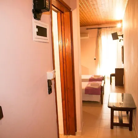 Apartmanhotel Petania & 3*