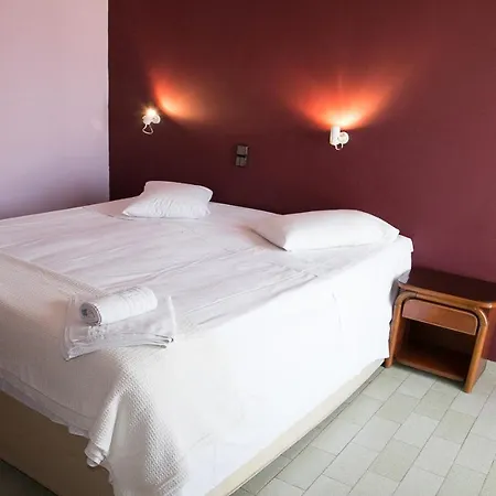 Aparthotel Petania & Lixouri
