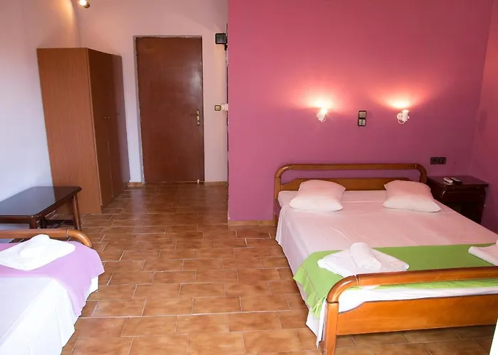 Petania & Apartmanhotel