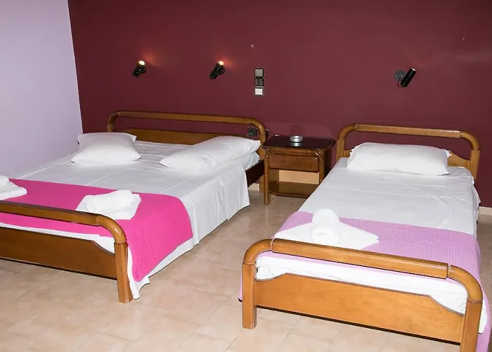 Petania & Apartmanhotel Lixúri