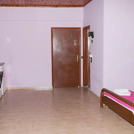 Petania & 3* Lixouri