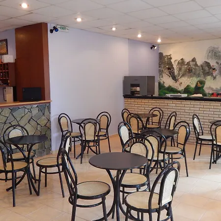 Petania & Apart Otel