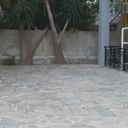 Apart Otel Petania & 3*