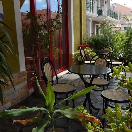 Petania & Apart Otel 3*